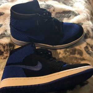 Jordan 1 Retro High Flyknit Royal